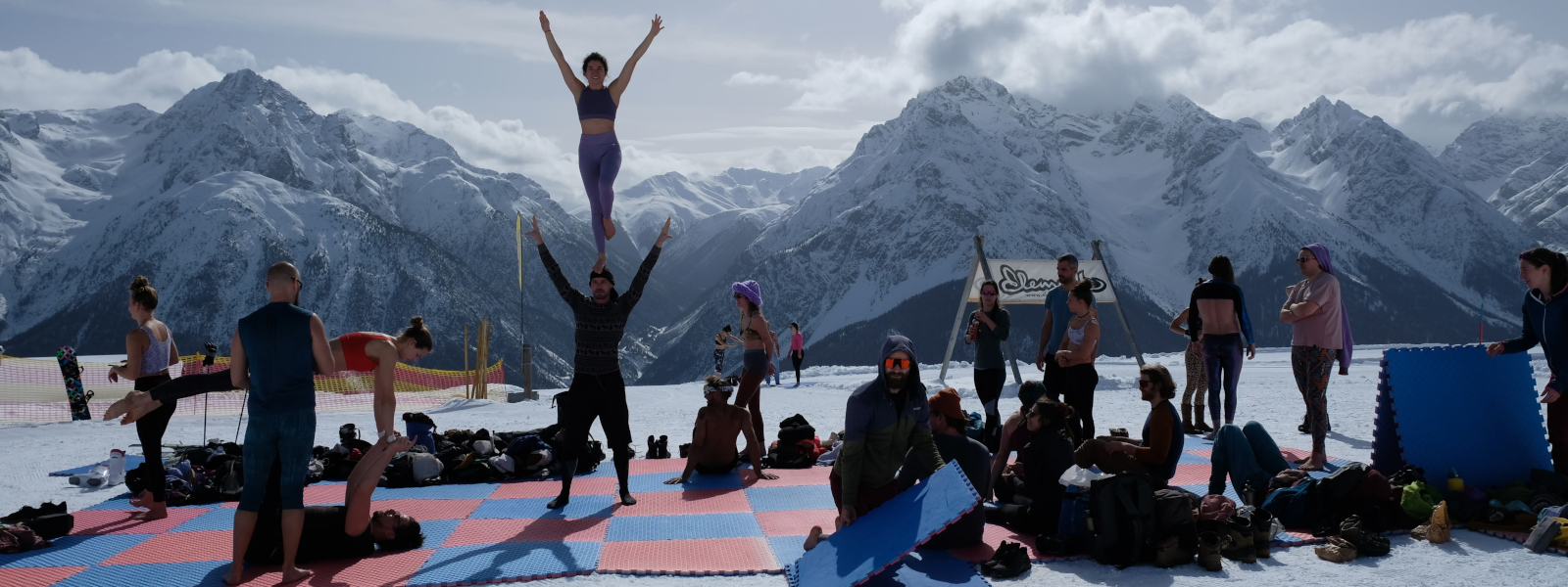 Hall for the Winter acro festival in tschlin by urbanacro